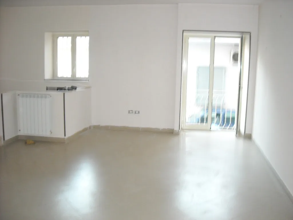 QUADRILOCALE in vendita a Sant'Antimo - foto 1