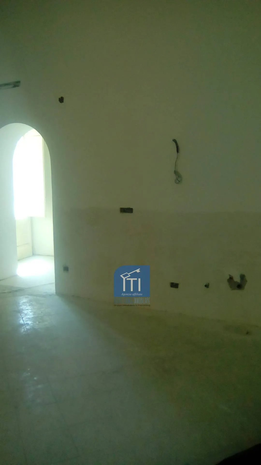 APPARTAMENTO + DI 4 LOCALI in vendita a Sant'Antimo - foto 3