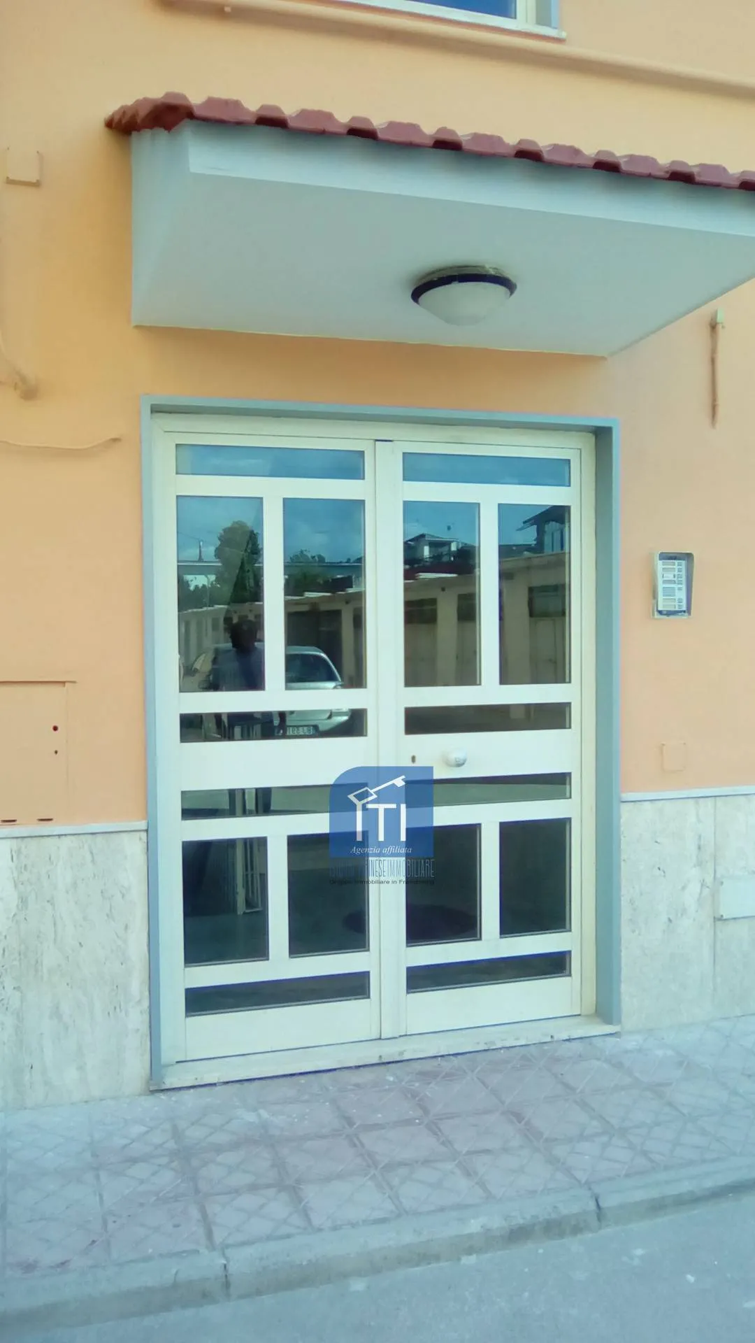 APPARTAMENTO + DI 4 LOCALI in vendita a Sant'Antimo - foto 2
