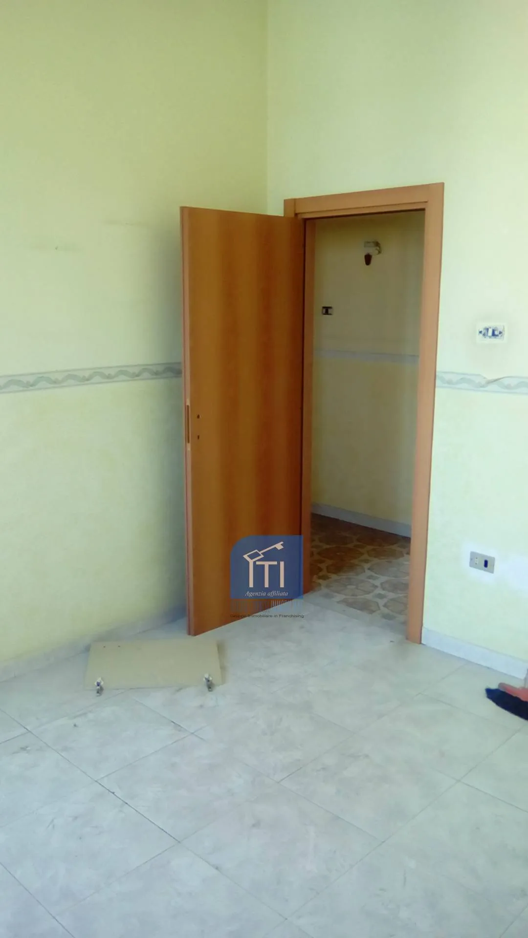 APPARTAMENTO + DI 4 LOCALI in vendita a Sant'Antimo - foto 7