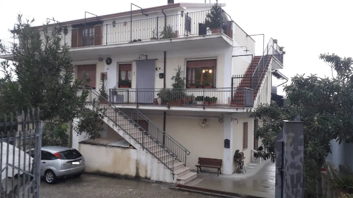 Appartamento in vendita a Scafa - foto 1