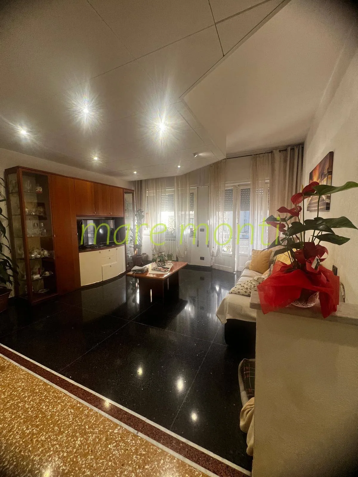 Appartamento in vendita a Savona, Oltreletimbro - foto 1