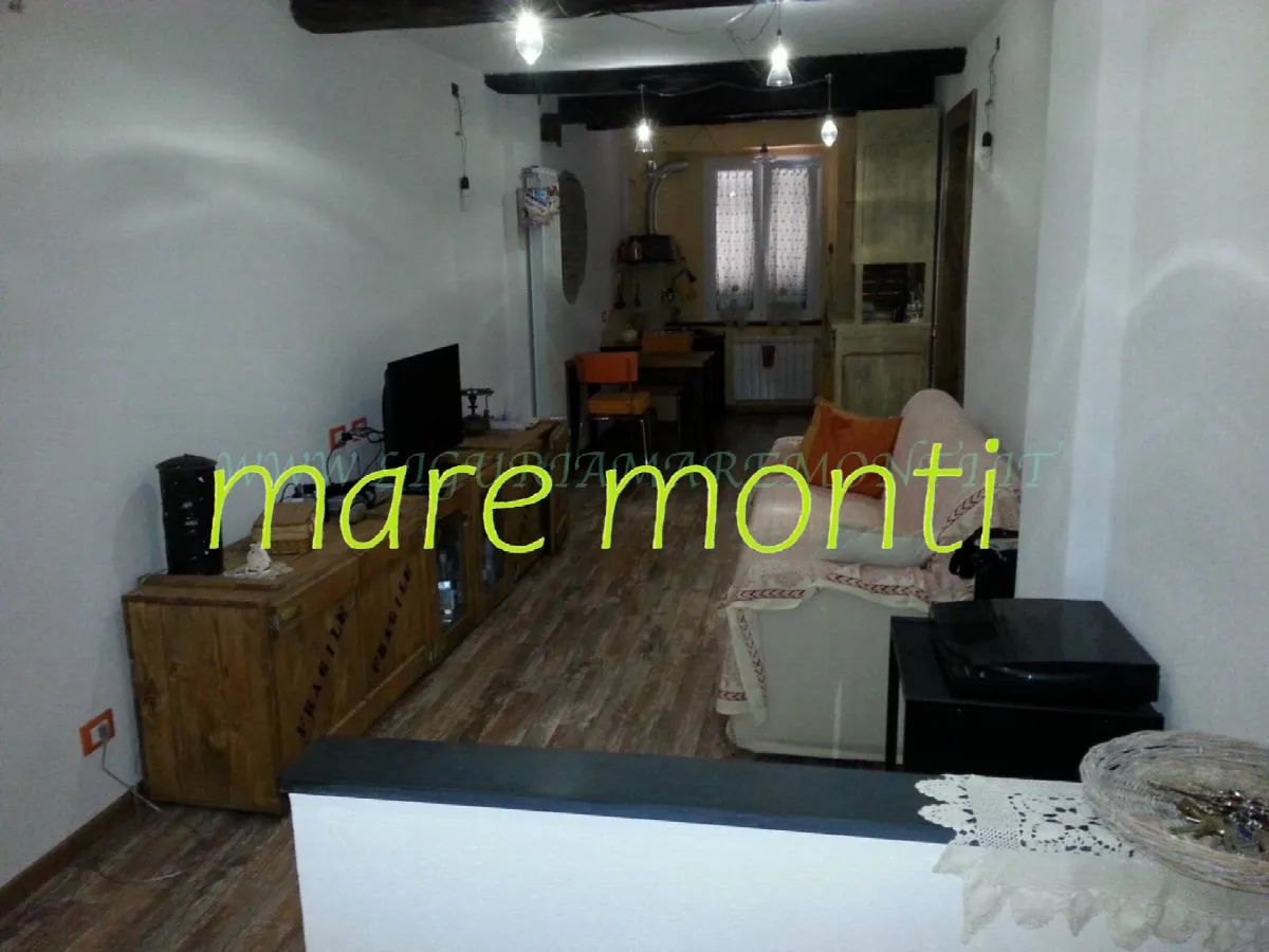 Appartamento in vendita a Savona, Centro storico - foto 1