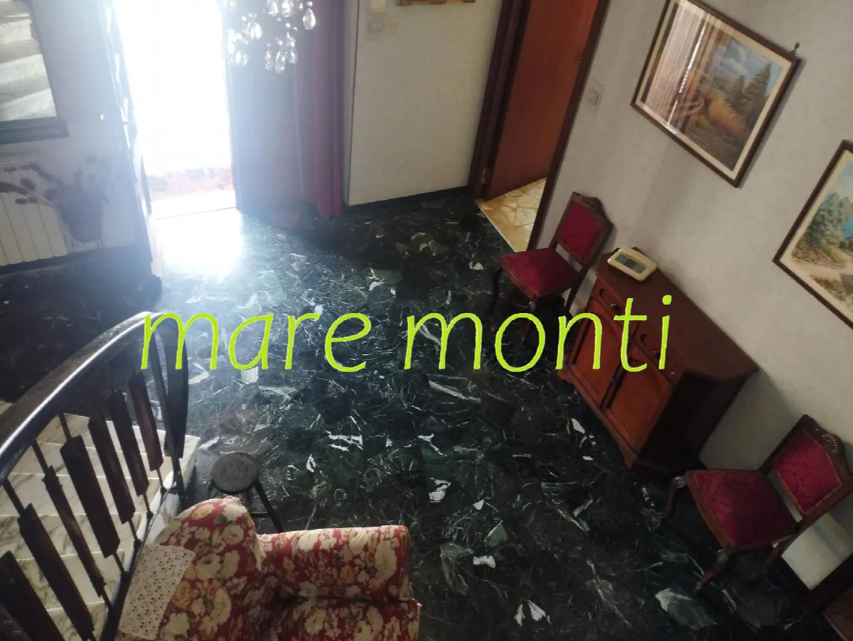 Appartamento in vendita a Savona, Centro - foto 2