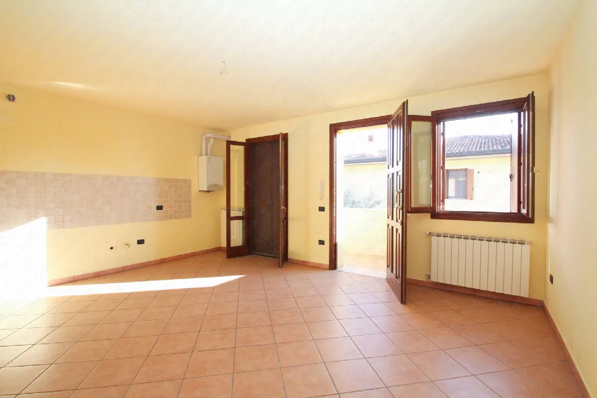 Appartamento in vendita a Melara - foto 1
