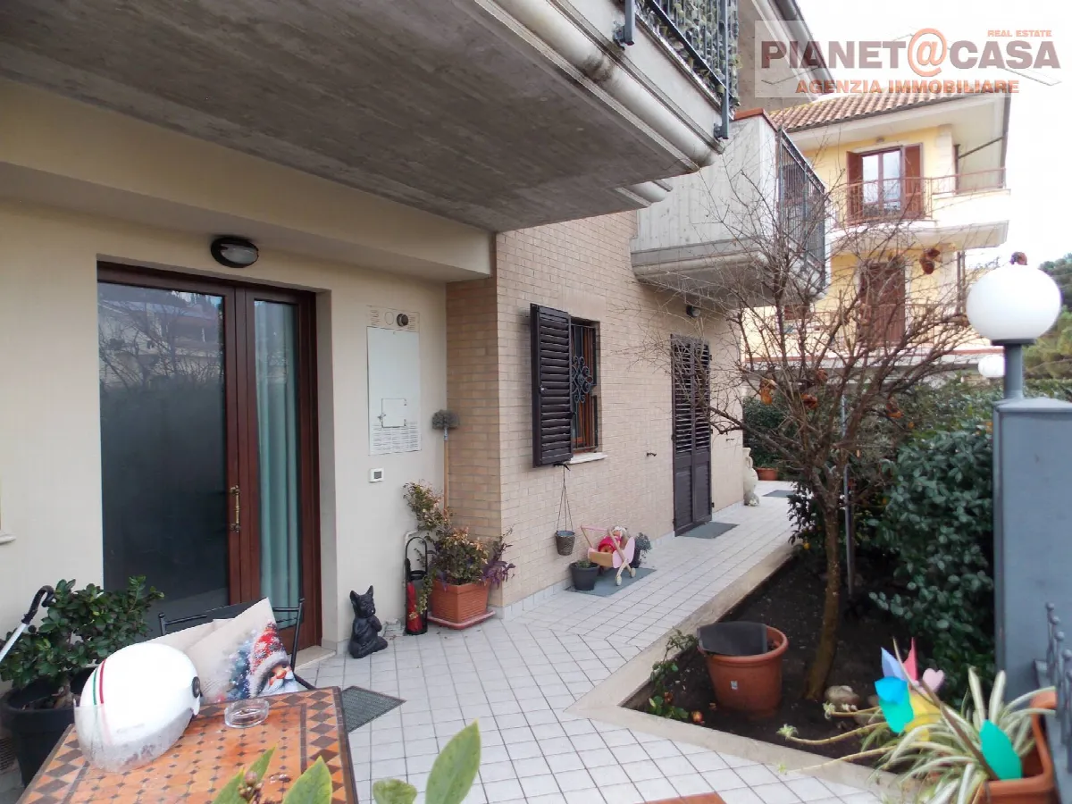 Appartamento in vendita a Spinetoli, PAGLIARE DEL TRONTO - foto 2