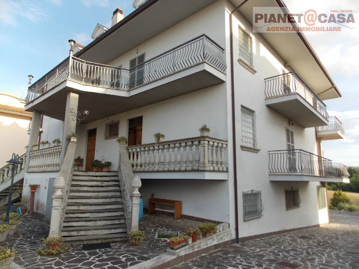 Appartamento in vendita a Castorano - foto 1
