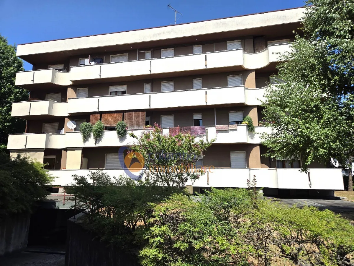 Appartamento in vendita a Busto Arsizio, Ospedale - foto 2