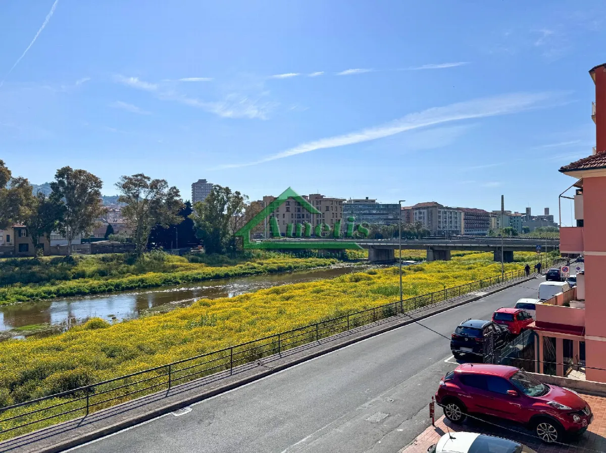 Appartamento in vendita a Imperia, Oneglia centro - foto 9