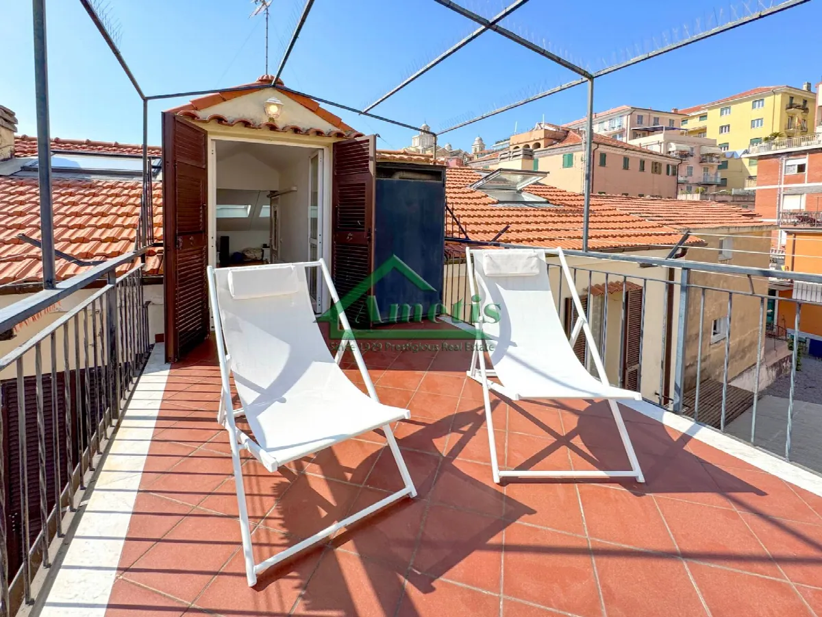 Appartamento in vendita a Imperia, Porto Maurizio Borgo Marina - foto 9