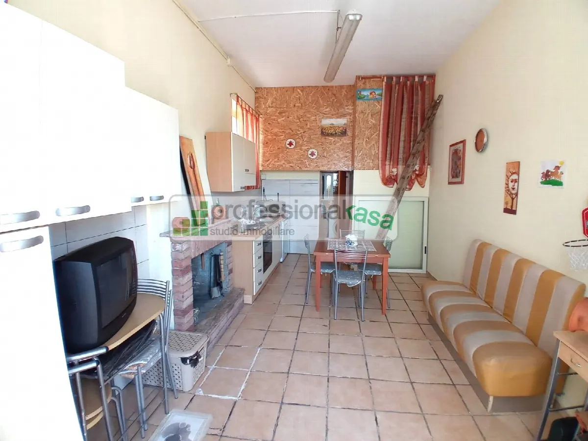 Appartamento in vendita a Montenero di Bisaccia - foto 9