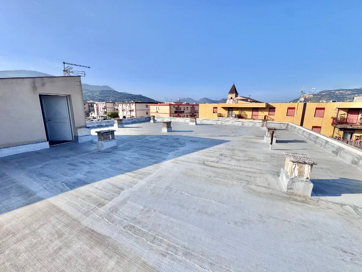 Lastrico solare in vendita a Palermo, Cruillas - foto 2