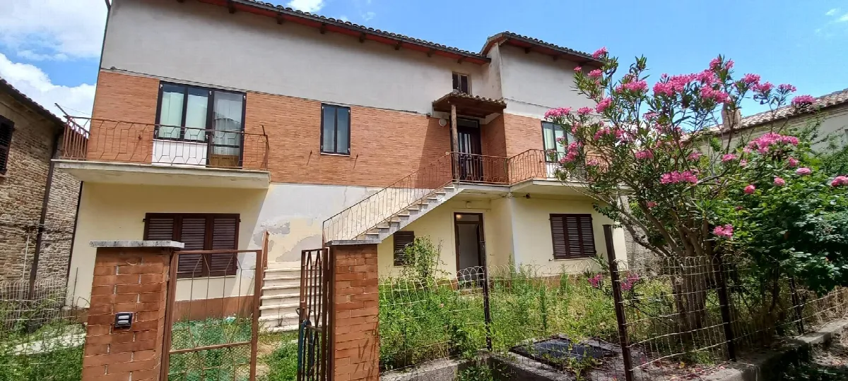 Appartamento in vendita a Santa Vittoria in Matenano - foto 2