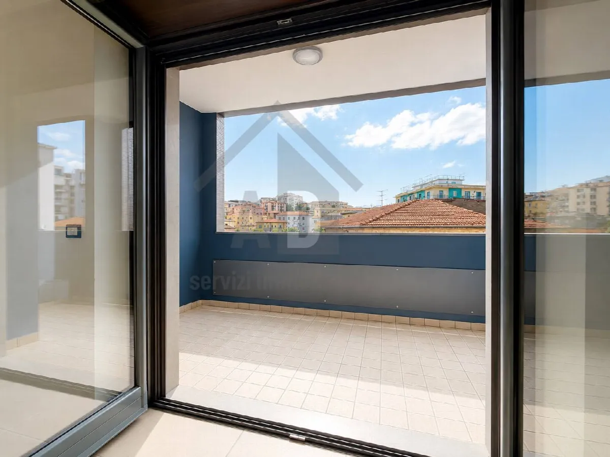 Appartamento in vendita a Cosenza, Piazza Europa - foto 5