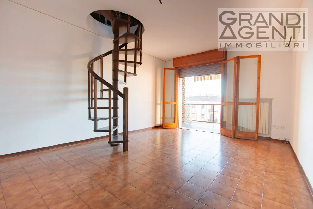 Appartamento in vendita a Verona, Borgo Venezia - foto 3