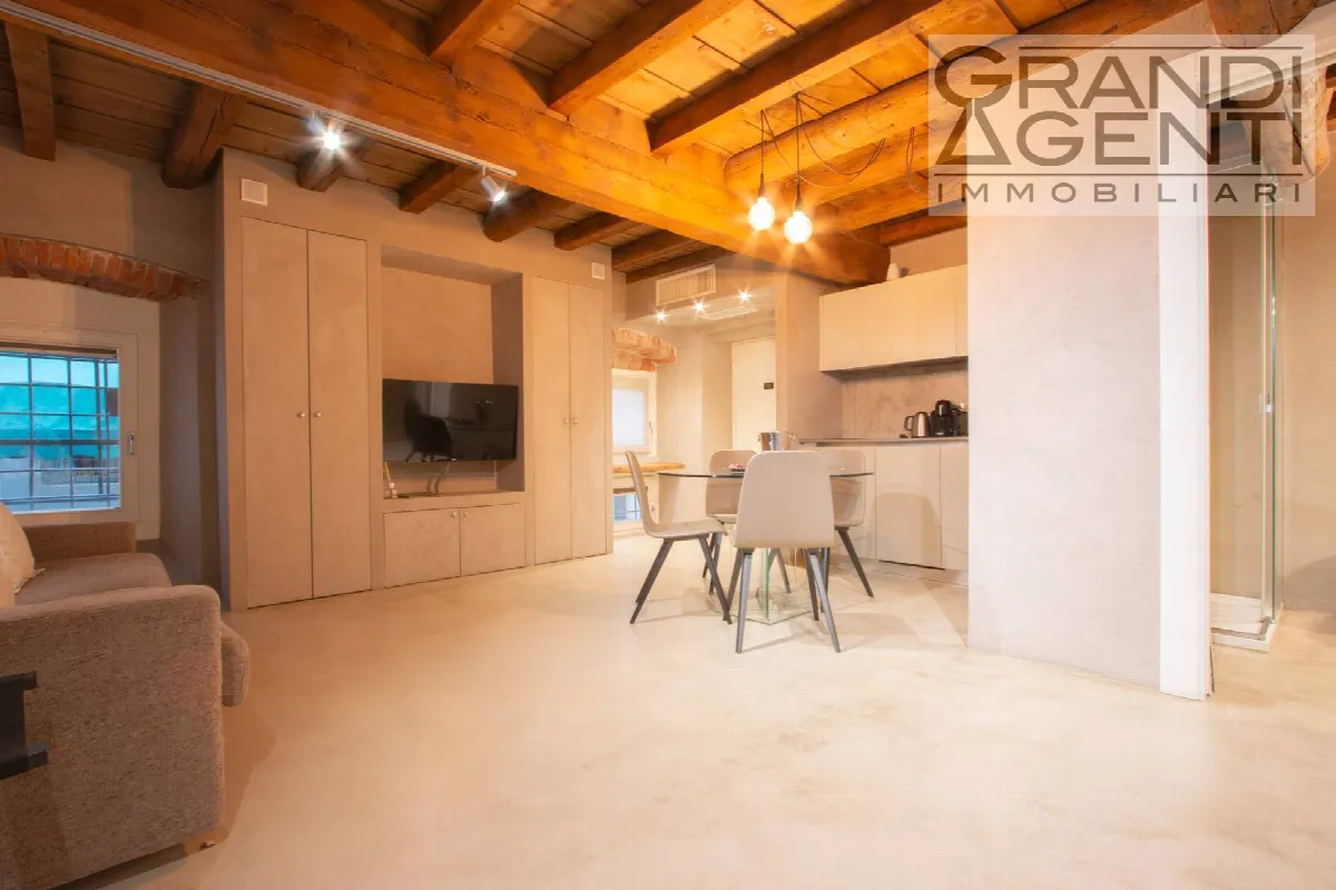 Appartamento in vendita a Verona, Centro storico - foto 6