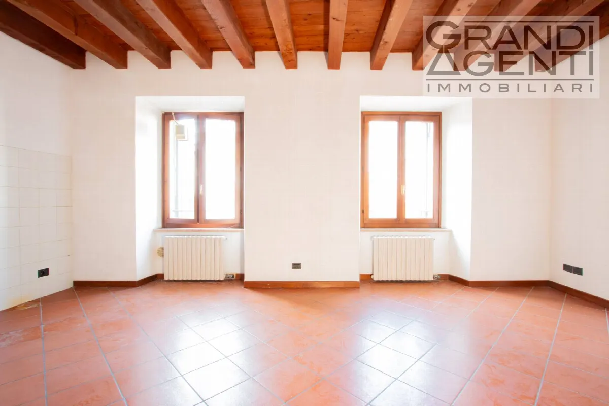 Appartamento in vendita a Verona, Centro storico - foto 1