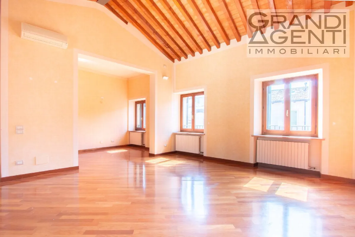 Appartamento in vendita a Verona, Centro storico - foto 7