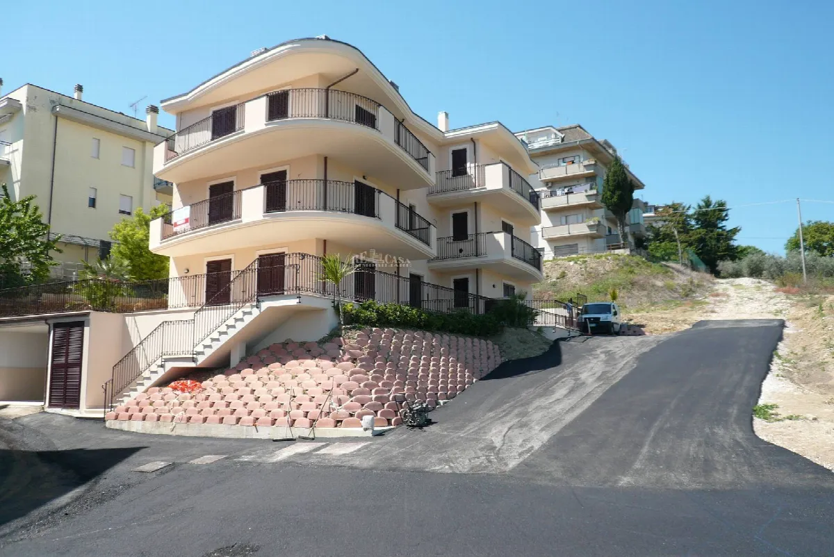 Appartamento in vendita a Monteprandone, COLLINARE - foto 2