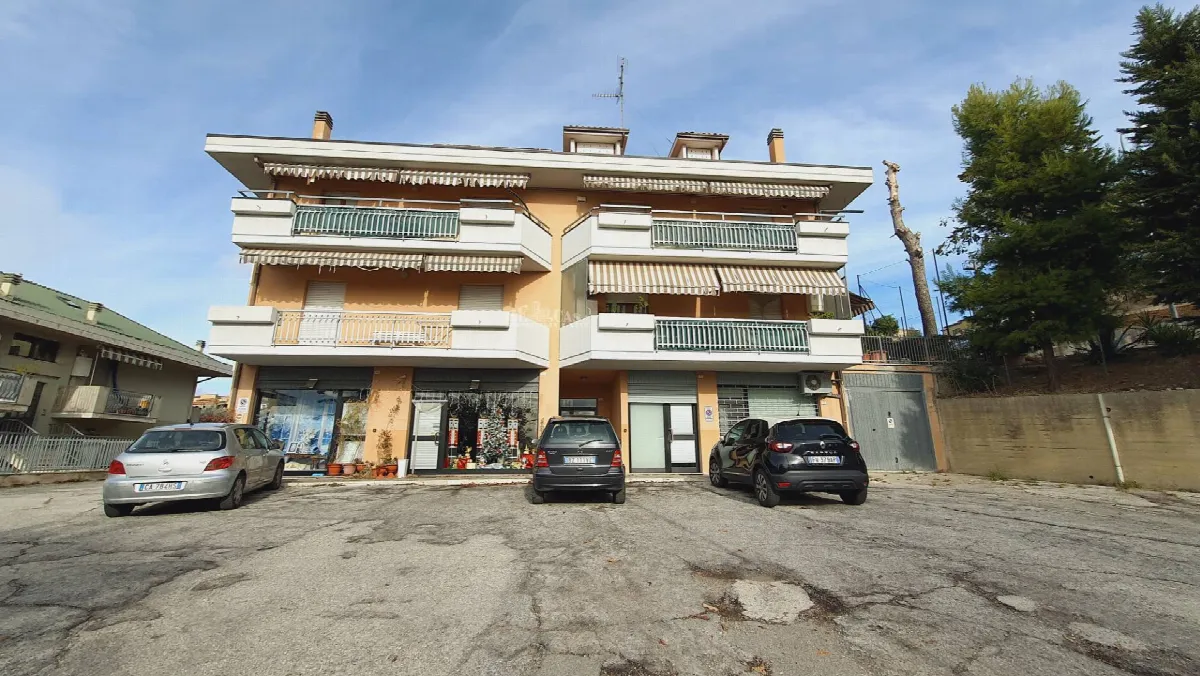 Appartamento in vendita a Offida, CENTRALE - foto 2