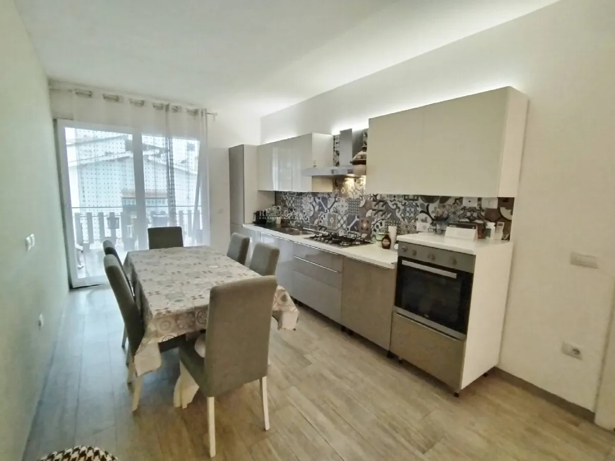 Appartamento in vendita a San Benedetto del Tronto, PORTO D'ASCOLI (lungomare) - foto 2