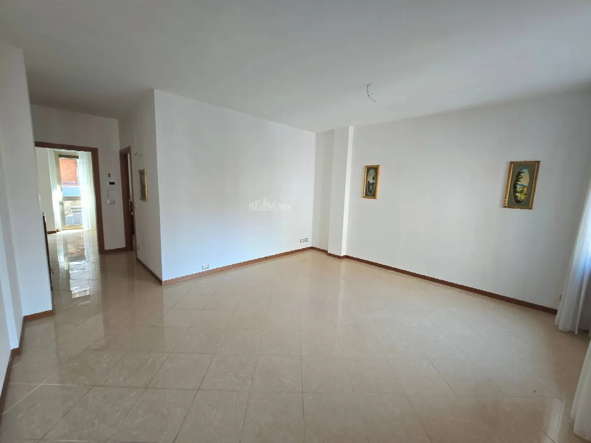 Appartamento in vendita a San Benedetto del Tronto, CENTRALISSIMA - foto 3
