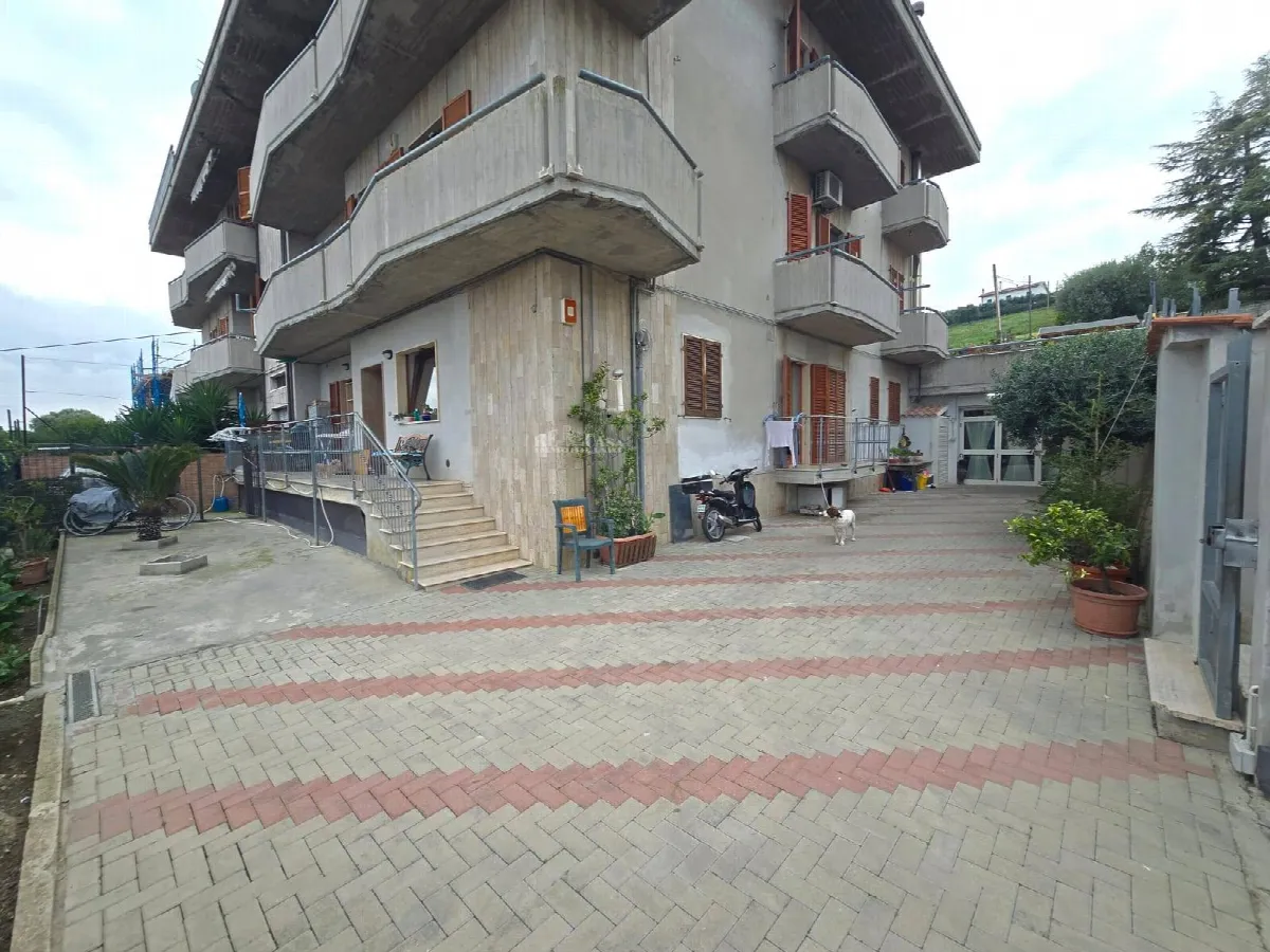 Appartamento in vendita a San Benedetto del Tronto, PORTO D'ASCOLI (centro) - foto 2
