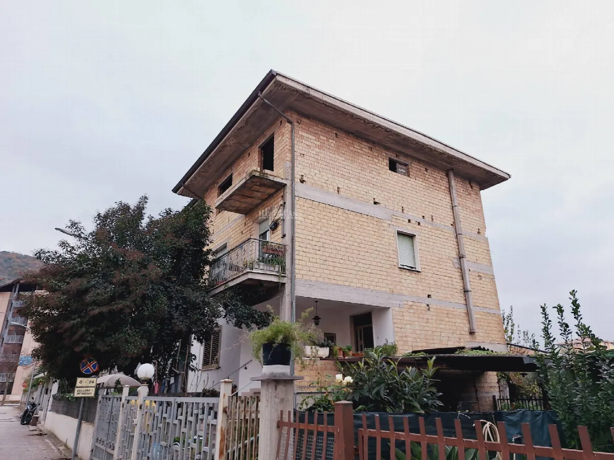 Appartamento in vendita a Colonnella, Centrale - foto 1