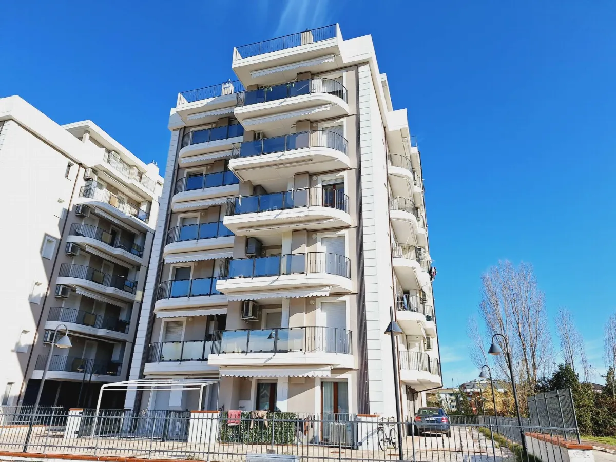 Appartamento in vendita a Alba Adriatica, Villa Fiore - mare - foto 1