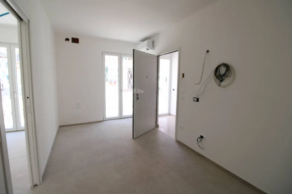 Appartamento in vendita a Grottammare, CENTRO (tra la Statale 16 e la ferrovia) - foto 9