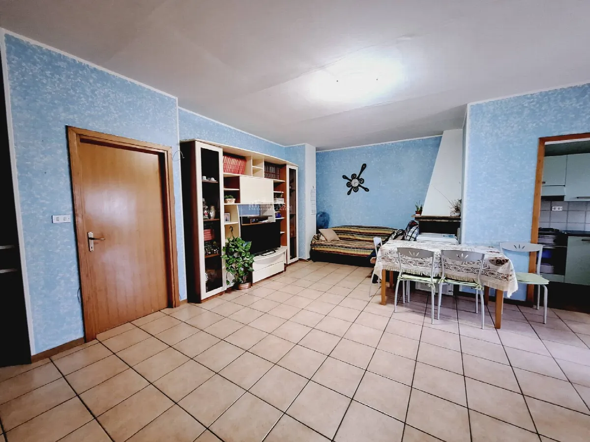 Appartamento in vendita a Folignano, COLLINARE - foto 2
