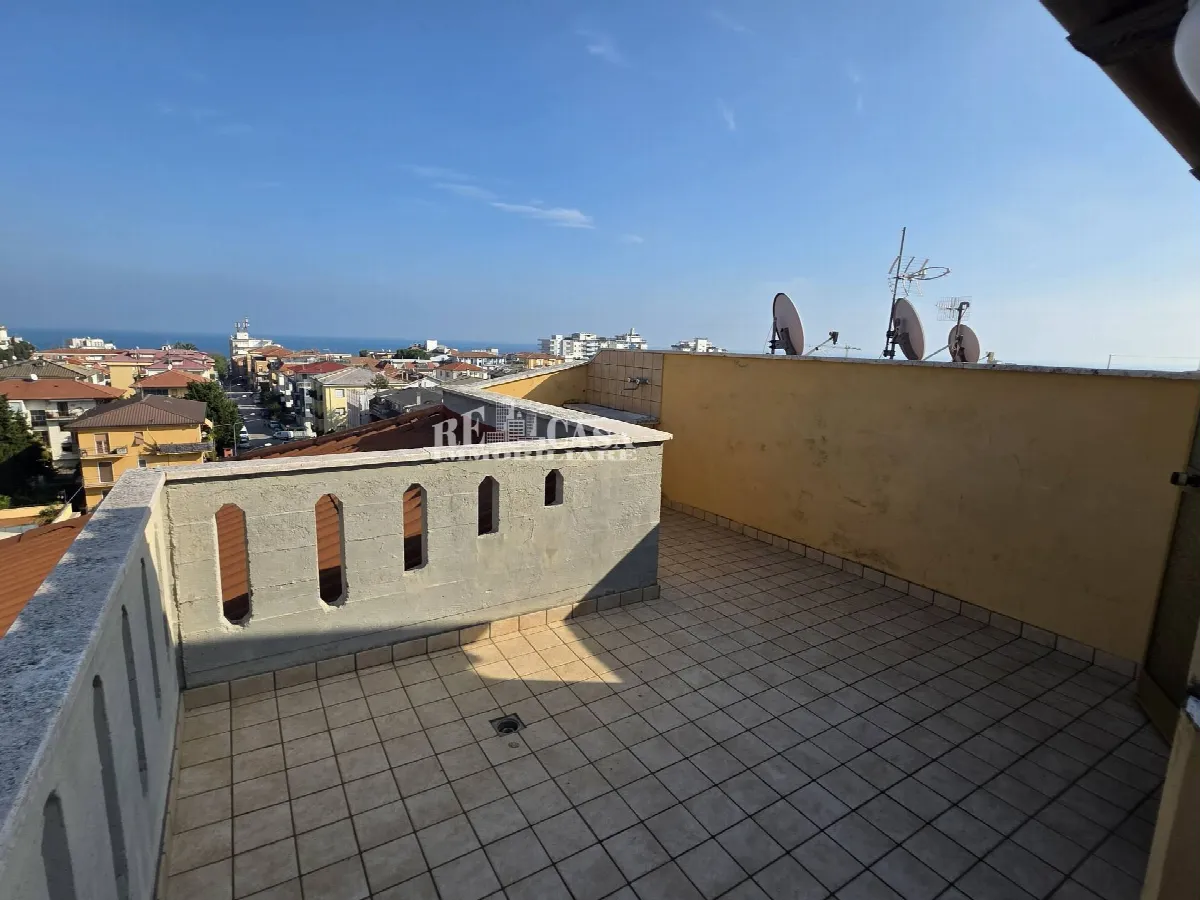 Appartamento in vendita a San Benedetto del Tronto, PORTO D'ASCOLI (lungomare) - foto 1