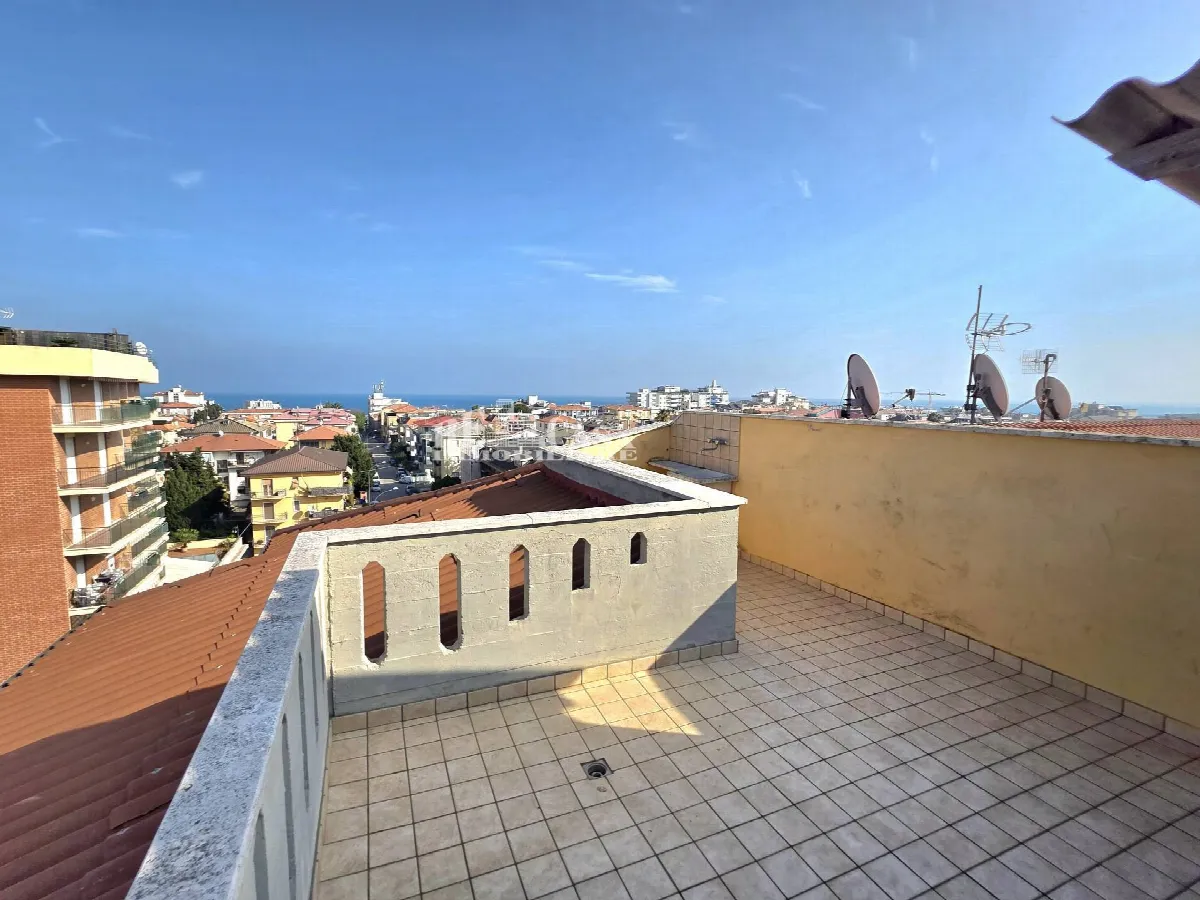 Appartamento in vendita a San Benedetto del Tronto, PORTO D'ASCOLI (lungomare) - foto 4