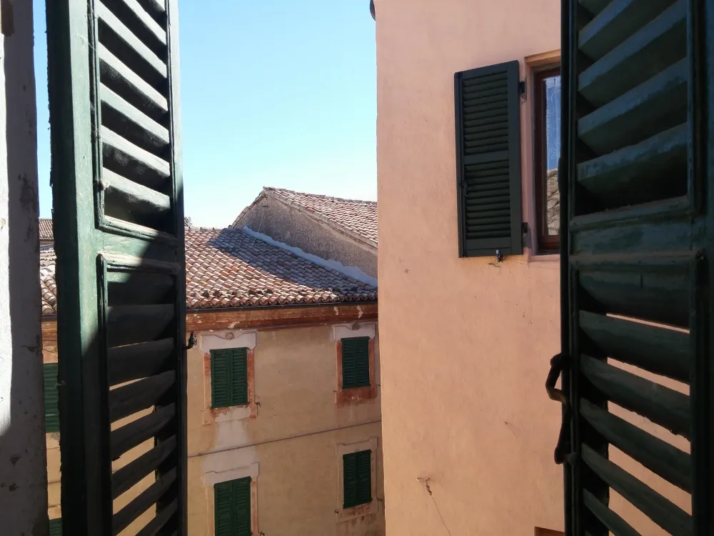 Casa nei borghi e castelli  in vendita a Poggio San Marcello - foto 1