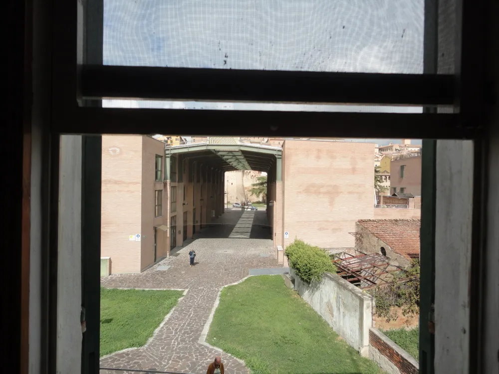 Casa a Jesi   in vendita a Jesi - foto 2