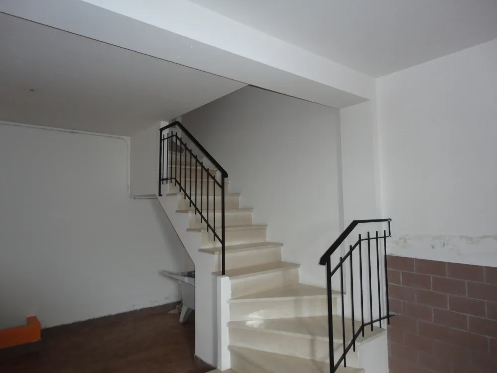 Appartamento / casa in citta\' della provincia  in vendita a Rosora - foto 4