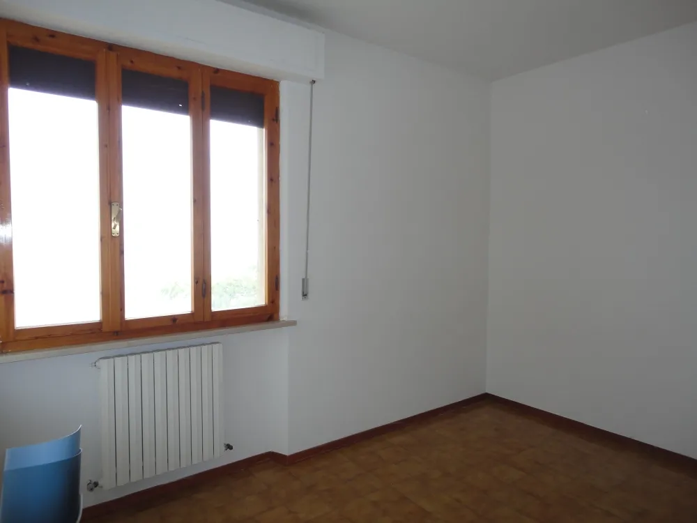 Appartamento / casa in citta\' della provincia  in vendita a Rosora - foto 6
