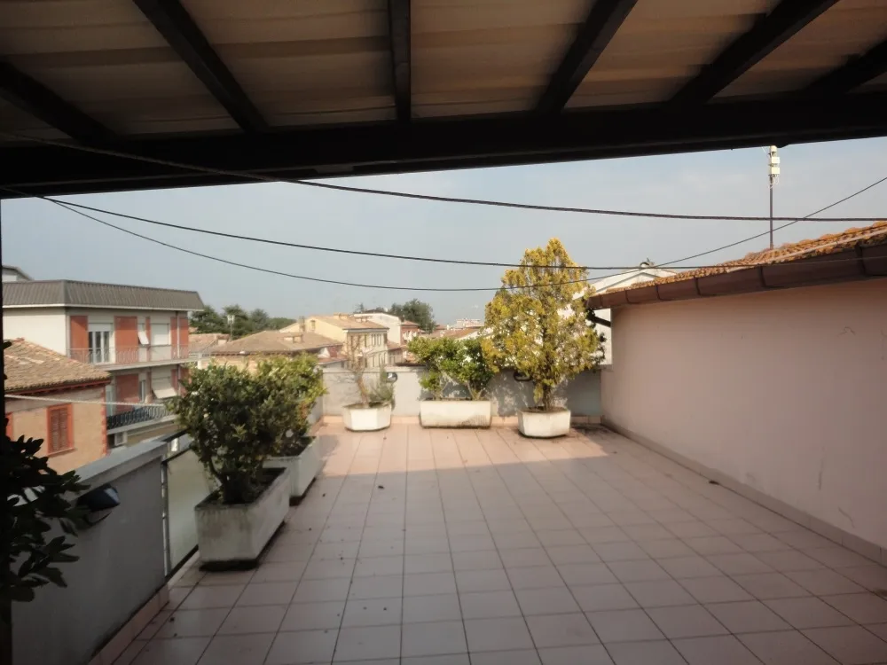 Casa nei borghi e castelli  in vendita a Monte Roberto, Pianello Vallesina - foto 1