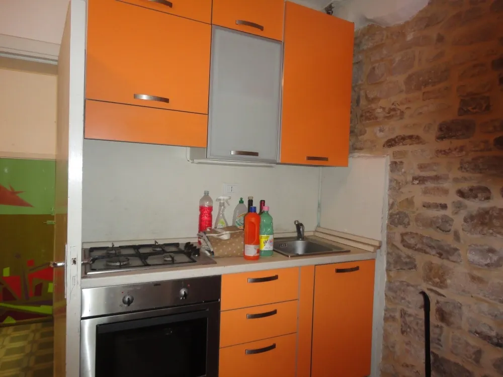 Casa nei borghi e castelli  in vendita a Monte Roberto - foto 3