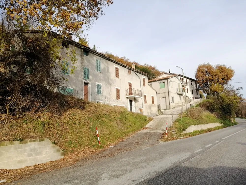 Casa nei borghi e castelli  in vendita a Arcevia - foto 4