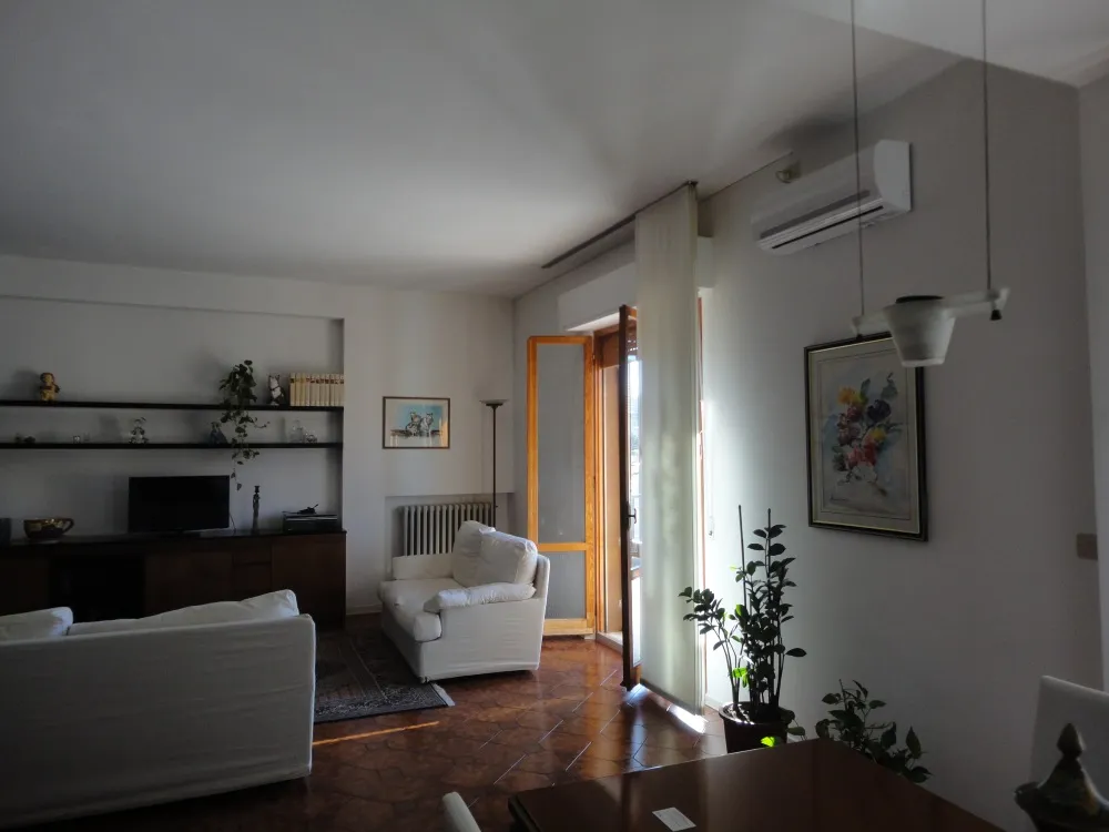 Appartamento / casa in citta\' della provincia  in vendita a Castelplanio - foto 4