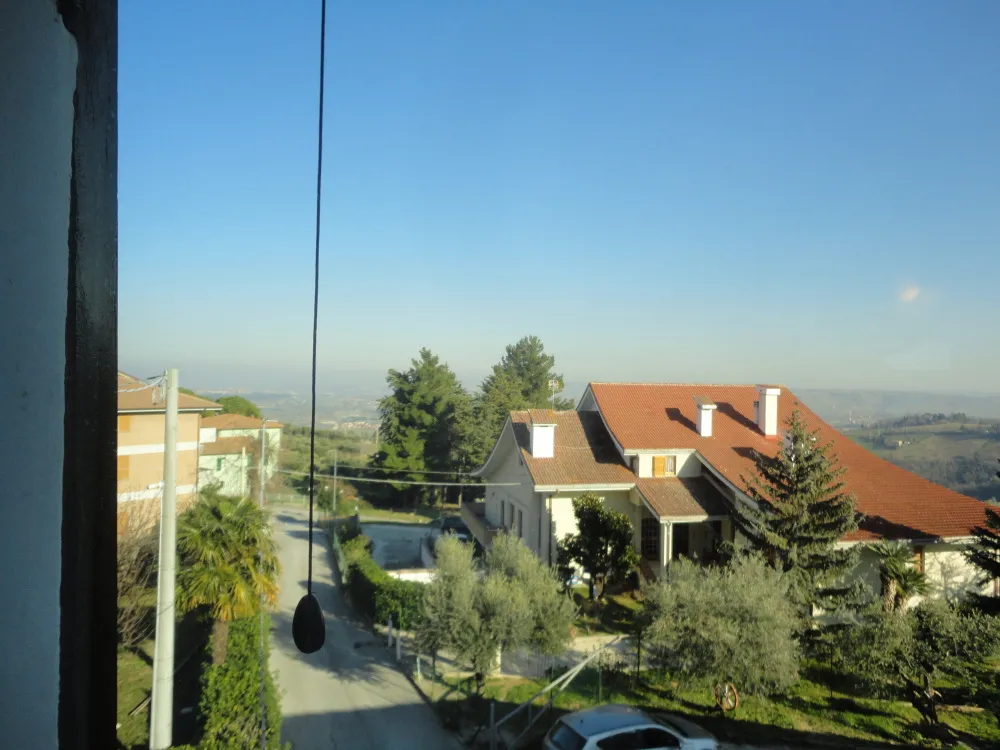 Casa nei borghi e castelli  in vendita a Monte Roberto - foto 3