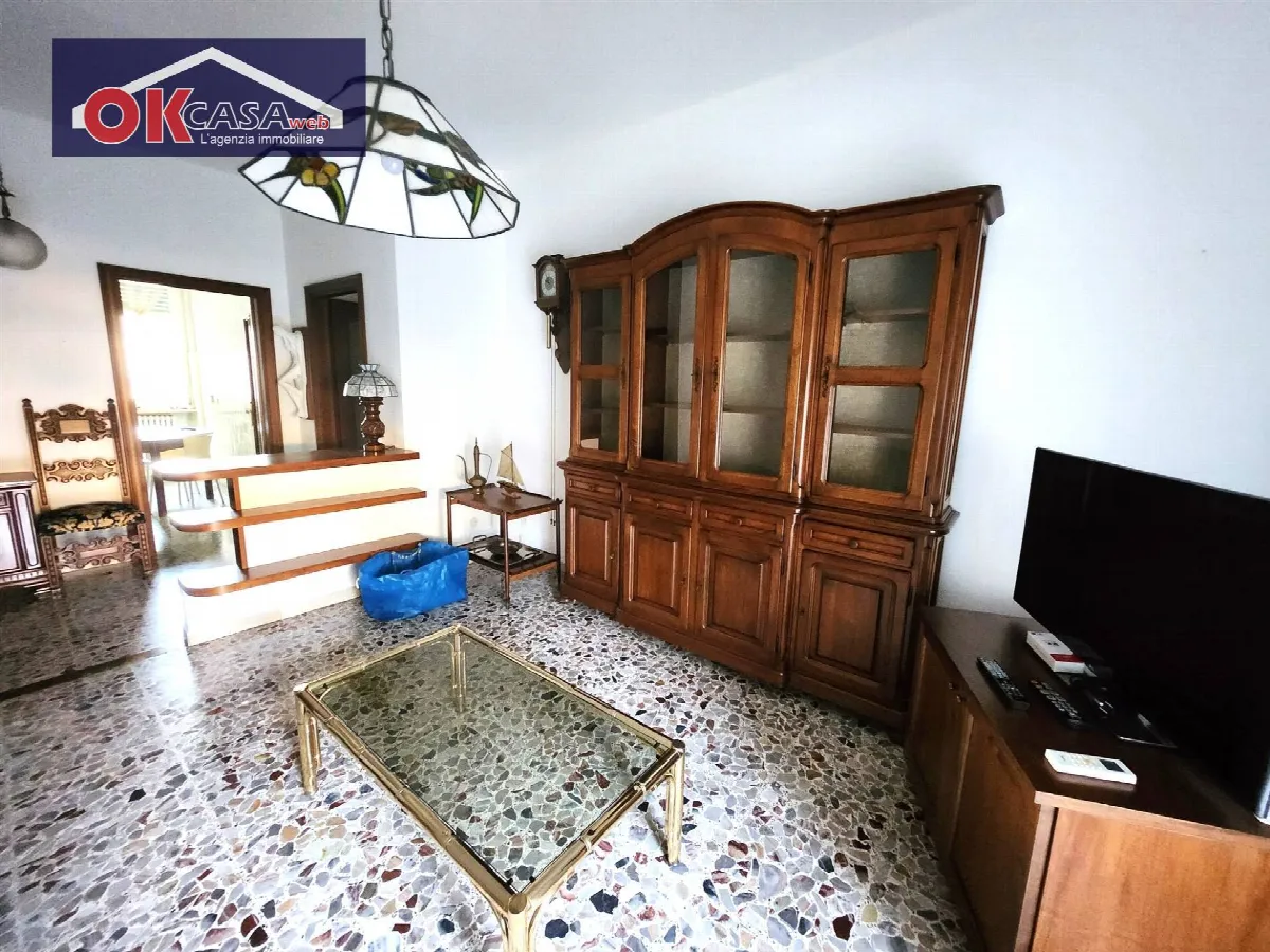 Appartamento in vendita a Verona, Borgo Nuovo - foto 3