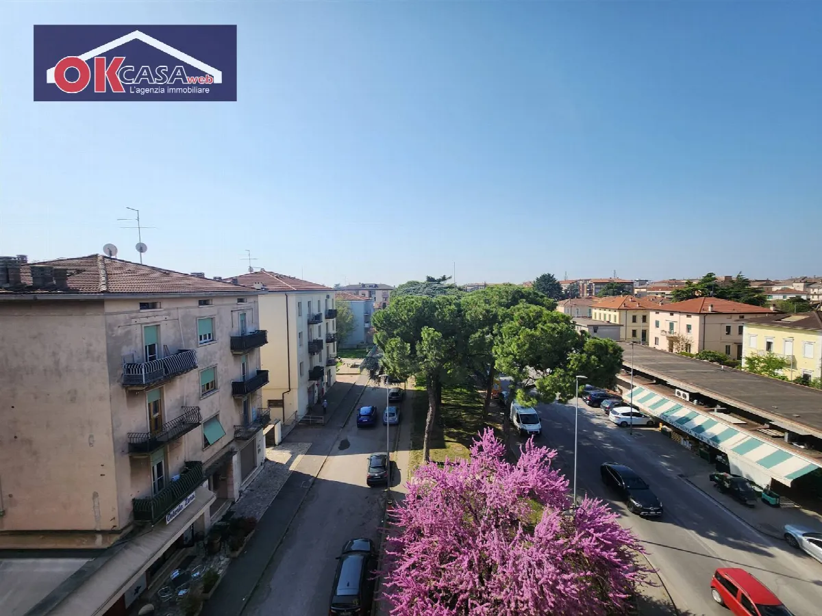 Appartamento in vendita a Verona, Borgo Roma - foto 9