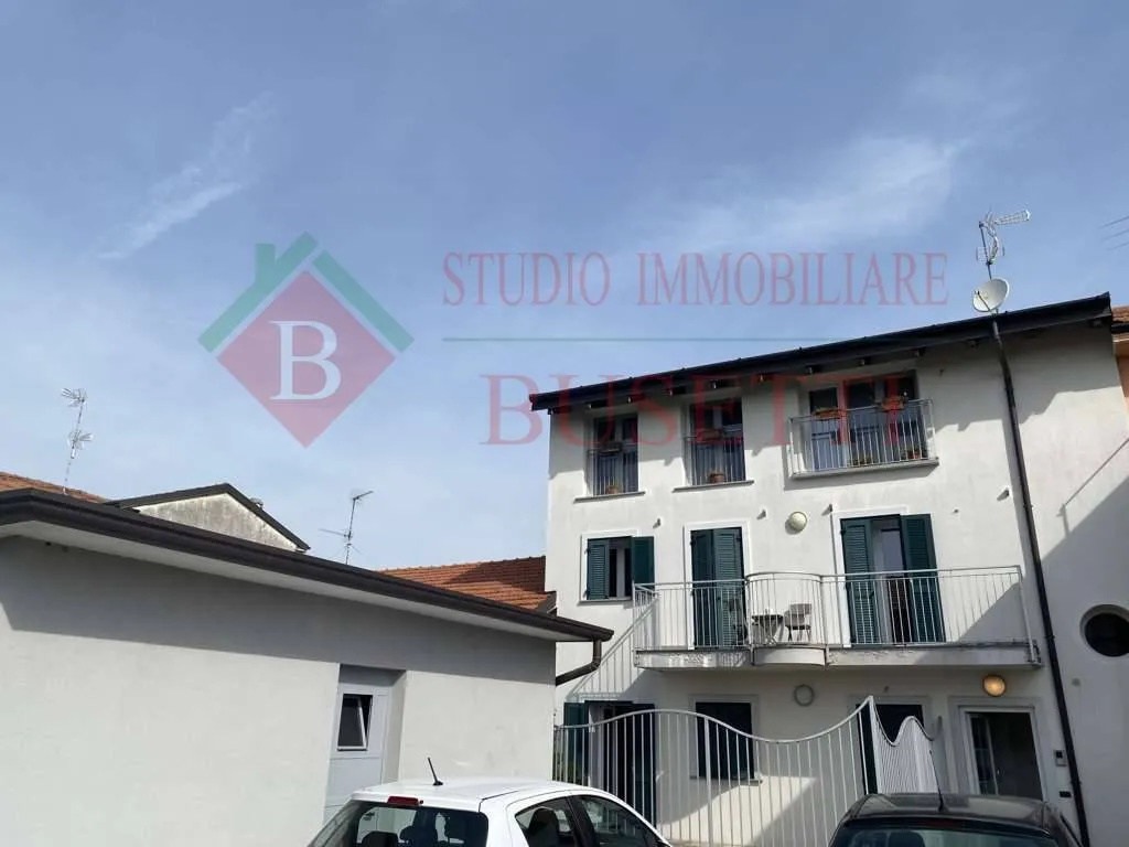 Stabile in vendita a Busto Arsizio, Borsano - foto 3