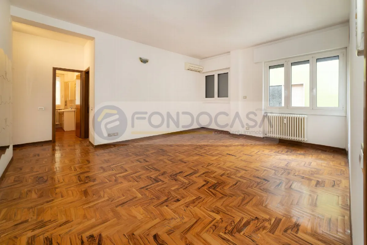 Appartamento in vendita a Milano, Udine - foto 2