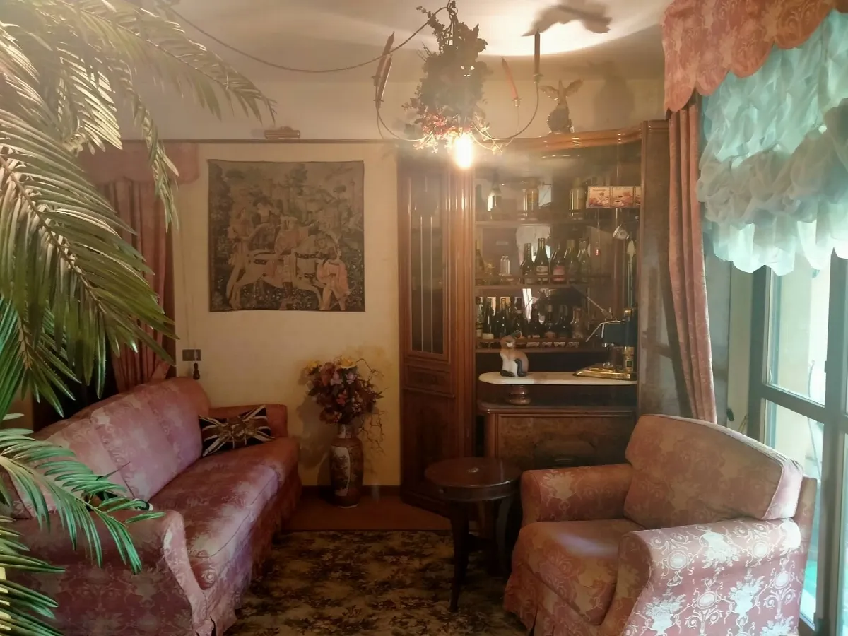 4 locali doppi servizi in vendita a Vergiate - foto 2