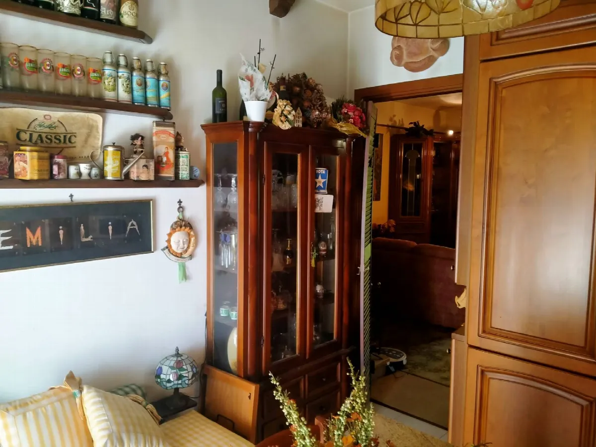 4 locali doppi servizi in vendita a Vergiate - foto 7