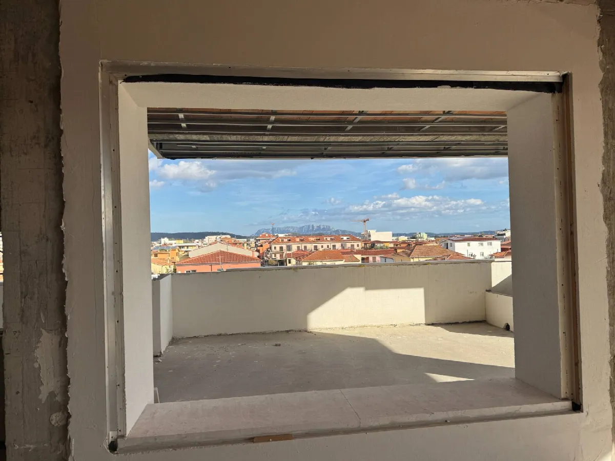 Appartamento in vendita a Olbia, Olbia città - foto 2
