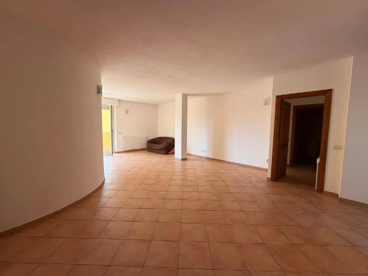 Appartamento in vendita a Olbia, Olbia città - foto 2